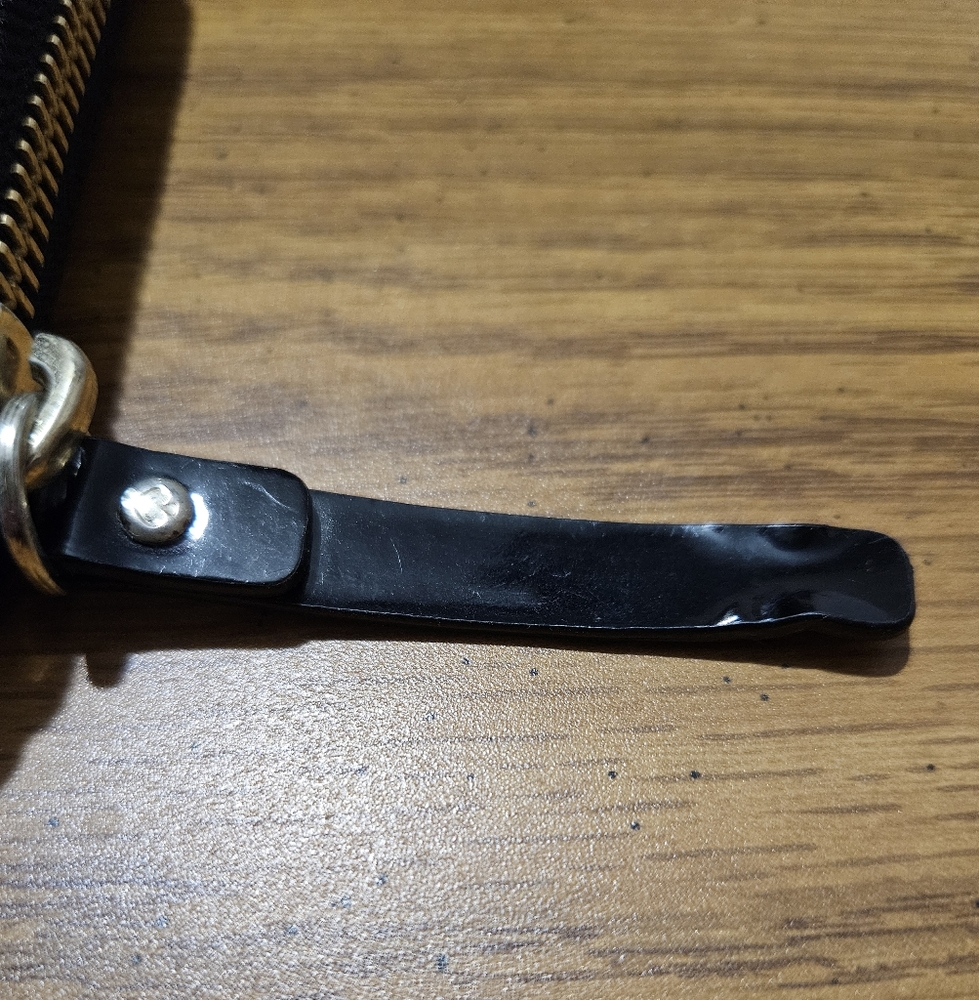 Kate Spade Black and White Animal Print Zip Around Wallet - Picture 6 of 12